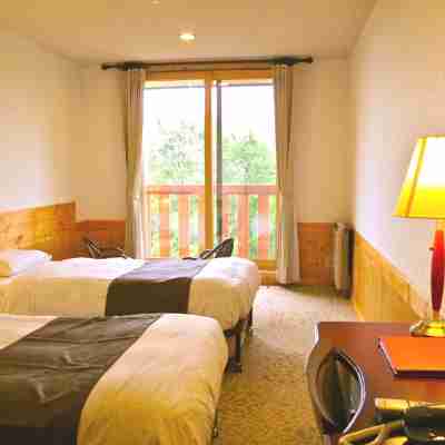 温泉山岳ホテル アンデルマット Rooms