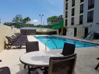 Wyndham Garden Jacksonville - Beach