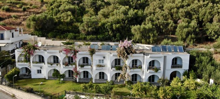 Spiros Studios Hotels in Parga