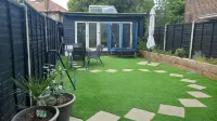 Stunning 1-Bed Cabin in Bromley with Hot Tub