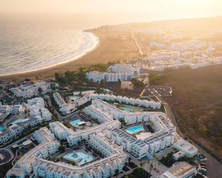 Aequora Lanzarote Suites Hoteles en Lanzarote