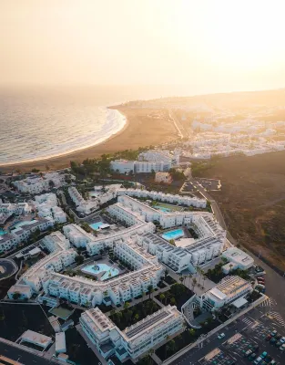 Aequora Lanzarote Suites
