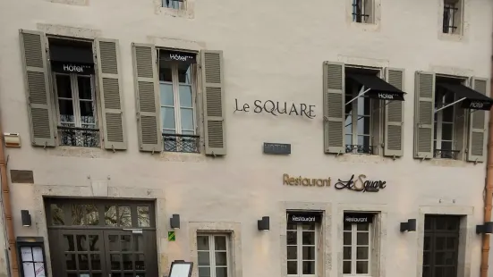 Le Square