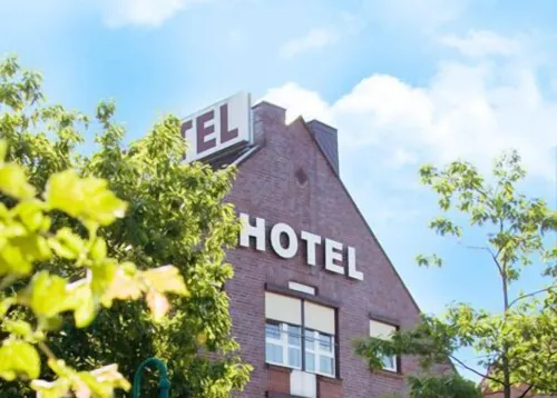 โรงแรมเรซิเดนซ์ นอยวูล์มสทอร์ฟ