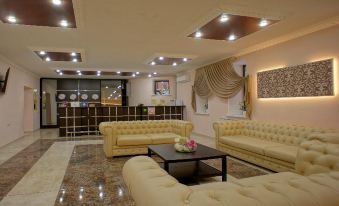 Marton OKA Hotel