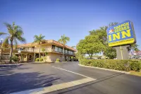 Tarpon Shores Inn Hotels in Tarpon Springs