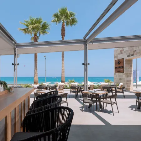 Ikones Seafront Luxury Suites