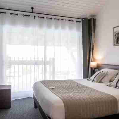 Logis Hôtel la Citadelle Rooms