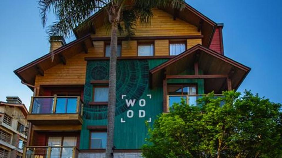 Wood Hotel