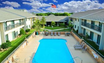 Ashmore Inn and Suites Lubbock