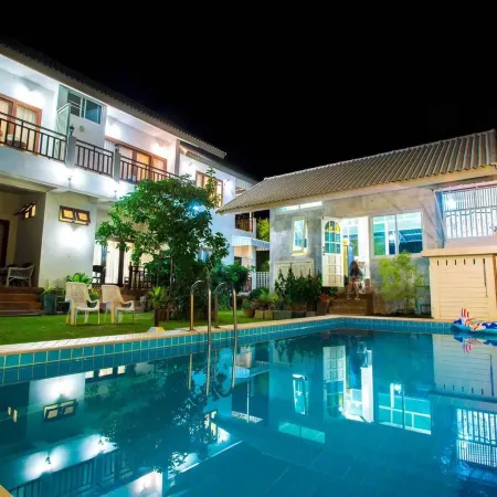 Baan Parinda (Pompom Home)