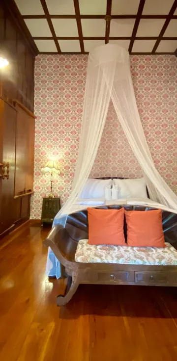 ซูพีเรียไทยบังกะโล