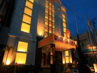Hotel Tarakan Plaza Hotels near Radyan Homestay