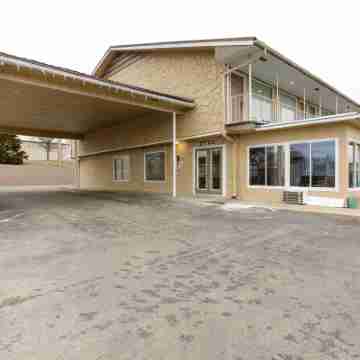 Days Inn by Wyndham Adairsville Hotel Exterior