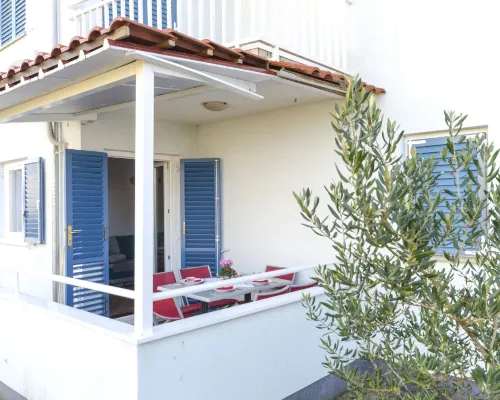 Apartment Branka Ξενοδοχεία στην πόλη Srima