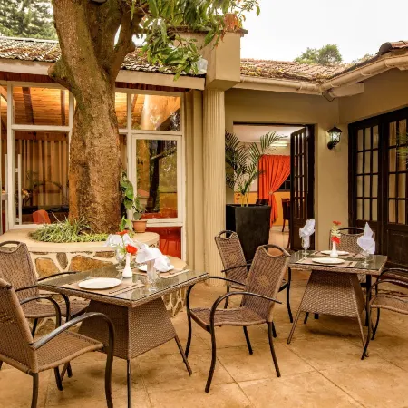 Serendib Suites and Conference Center