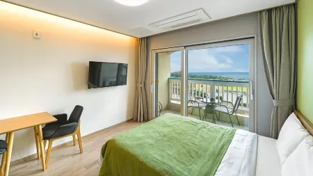 Jeju the Ocean Hill Pension