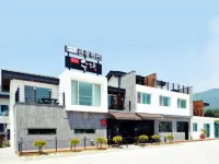 Seorabeol Togi Tourist Pension Отели рядом с достопримечательностью «Пульгукса»