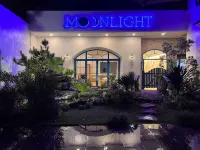 Moonlight Homestay & Hotel