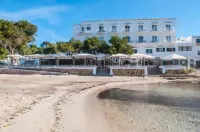 Apartamentos Petit Xuroy Hotel di Sant Lluis
