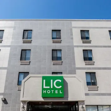 LIC Hotel Отели рядом с достопримечательностью «Фрик-коллекшн»