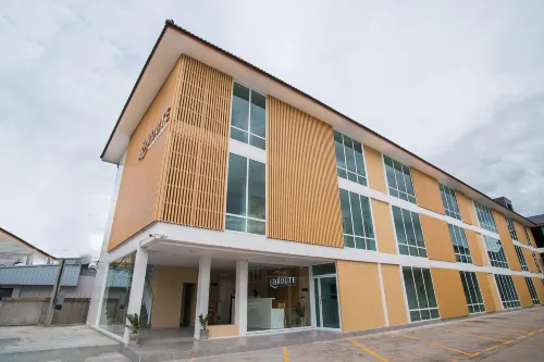 La Route Residence Pattaya - 3-Star
