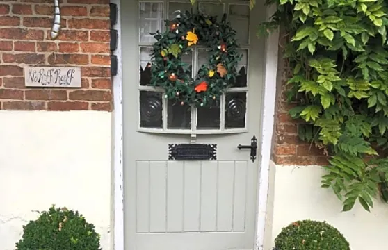 都鐸農場住宿加早餐旅館