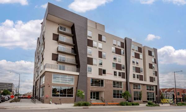 Vīb Hotel by Best Western Denver RiNo