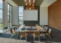DoubleTree by Hilton Manisa فنادق في Yunusemre