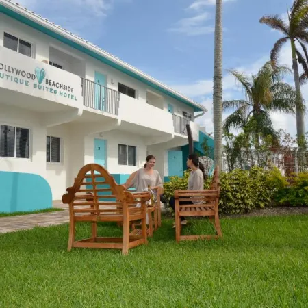 Hollywood Beachside Boutique Suite