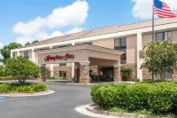 Hampton Inn Adel