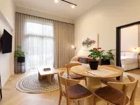 Hyatt House Johannesburg Rosebank Hotels near Joubert Park