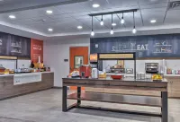 Hampton Inn & Suites by Hilton Keene - breakfast