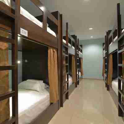 Sri Packers Hotel Rooms