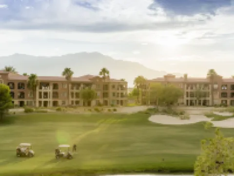 แมริออทส์ แชโดว์ริดจ์ 2 - ดิเอ็นเคลฟวส์ โรงแรมในปาล์มดีเซิร์ท