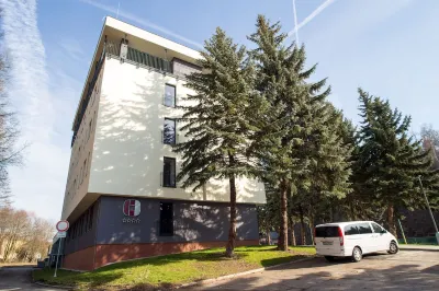Parkhotel Carlsbad Inn Hotels in Остров