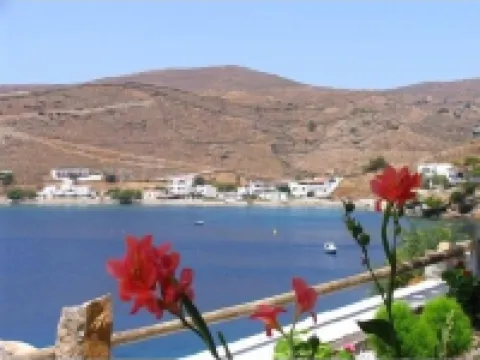 Foinikas Studios Hotels in Kythnos