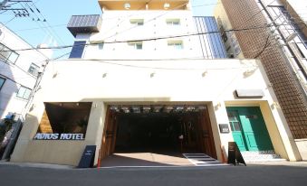 Tongyeong Adios Hotel