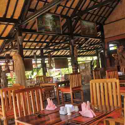 Mahogany Cottage Dining/Meeting Rooms