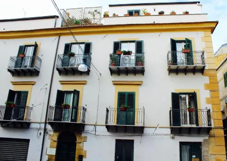 B&B Largo Barile Отели в г. Кальтаниссетта