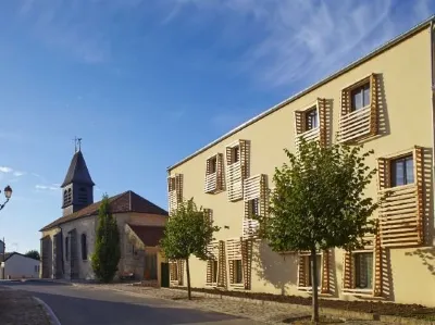 Maison d'Hôtes les Herbes Folles Các khách sạn ở Le Mesnil-Amelot