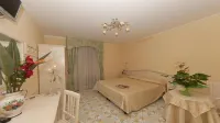 Hotel Villa Franca - Parkering