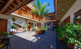 Gara Hotel - Housity