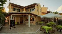 Toni´s Guesthouse Các khách sạn ở Kavos
