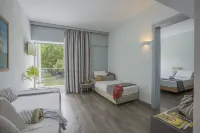 Golden Coast Hotel & Bungalows - All Inclusive