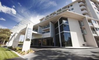 Adina Serviced Apartments Canberra Dickson