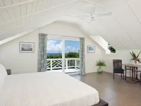 Driftwood 4 Bedroom Home Hotels in Governor's Harbour