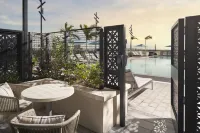 Loews Coral Gables Hotel - Rooftop Pools
