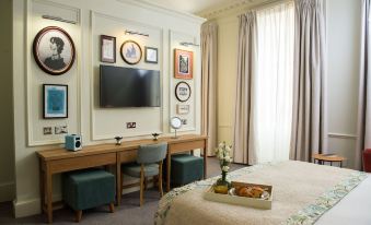 Judge's Lodging