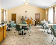 โรดเวย์ อินน์ แอนด์ สวีทส์ เฮอร์ชีย์ ช็อกโกแลต อเวนิว